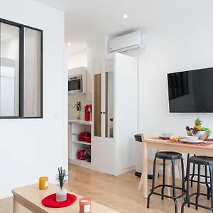 Apartment Lavie Maison Eiffel Ac Hot Tub, Paris