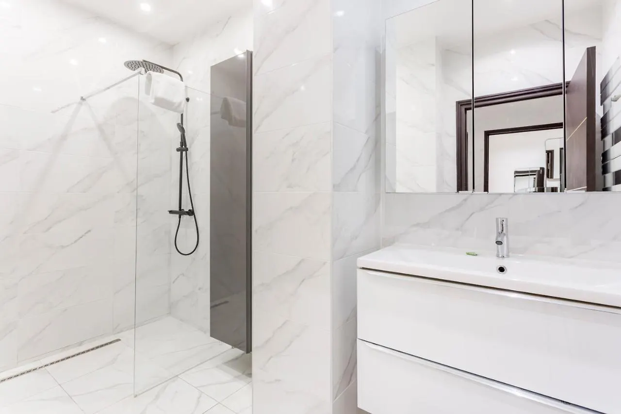 180 Suite Eden, Luxury Apt At Sacre Coeur Paris 0*,  France