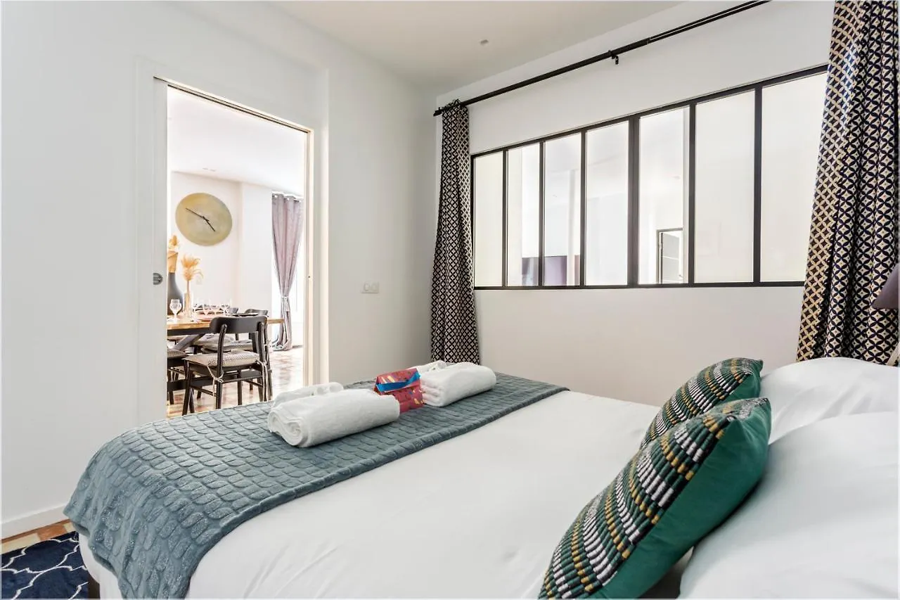 Apartment 180 Suite Eden, Luxury Apt At Sacre Coeur Paris