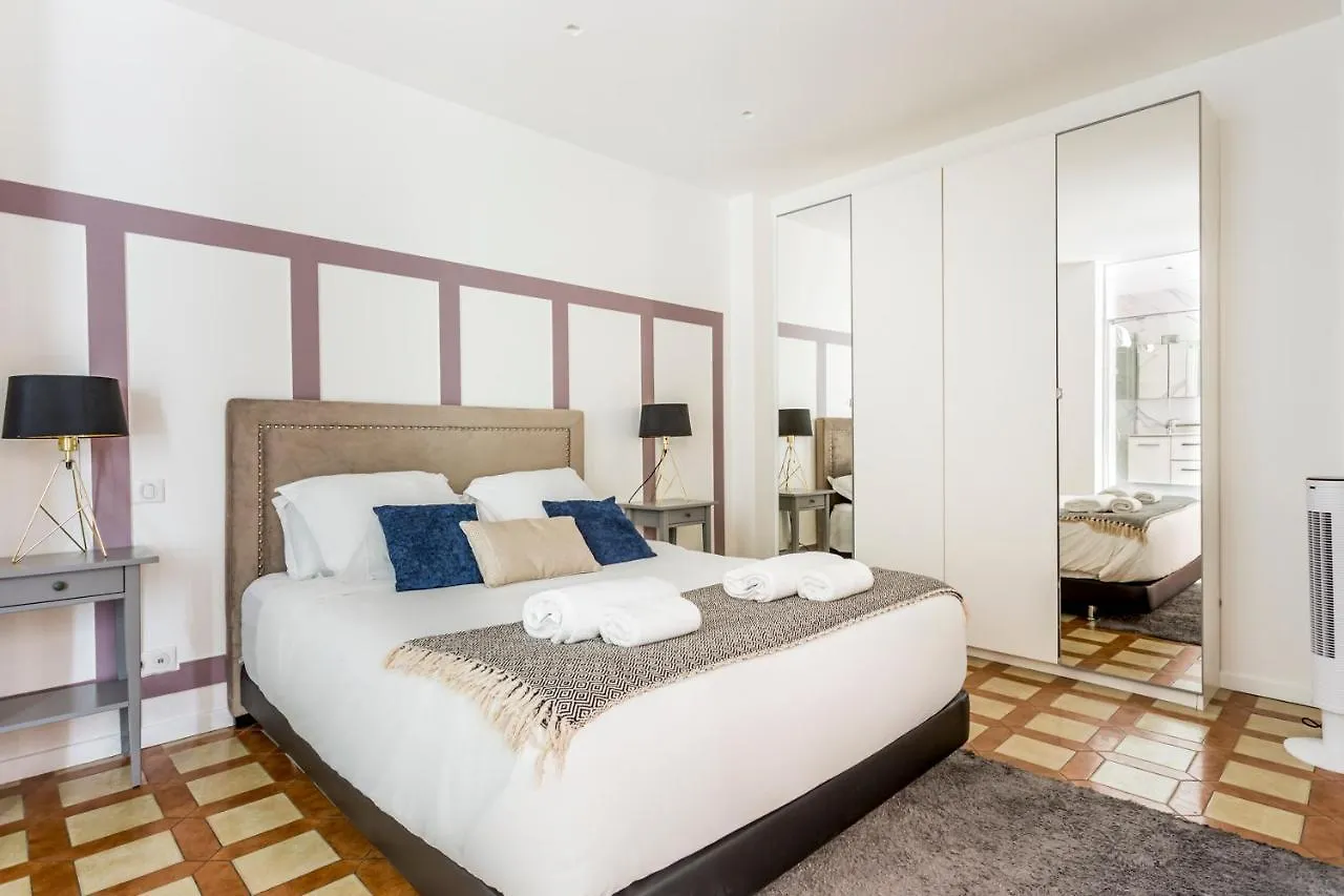 180 Suite Eden, Luxury Apt At Sacre Coeur パリ アパート