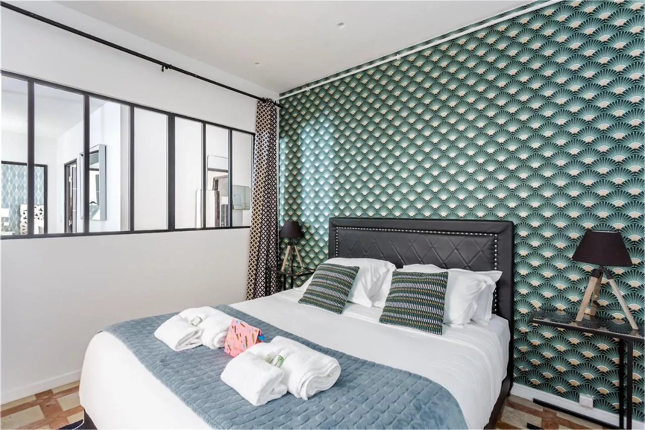 Apartment 180 Suite Eden, Luxury Apt At Sacre Coeur Paris